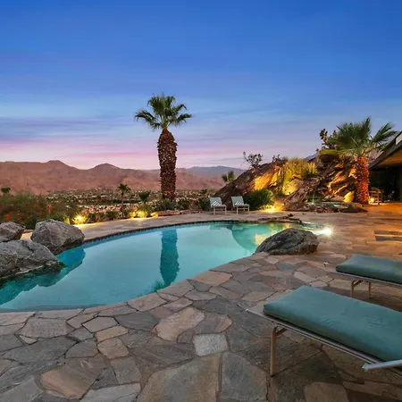 Palm Springs Retreat With Private Pool And Jacuzzi Villa